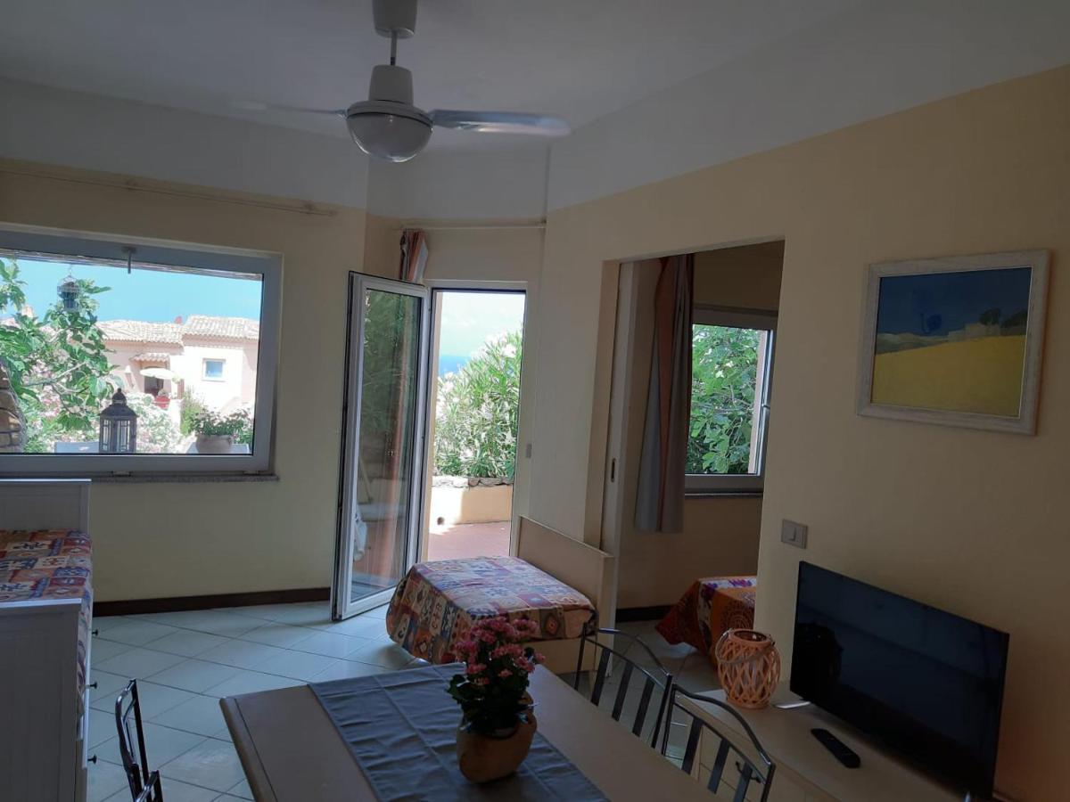 Appartamento Panoramico Calarossa Sardegna Isola Rossa Exterior foto